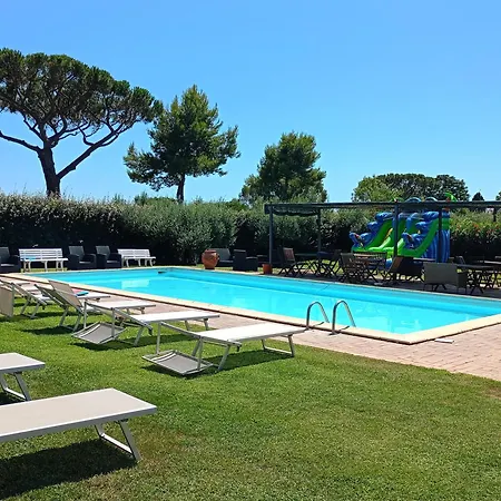 Venkovský dům Casale Di Tormaggiore And Country *