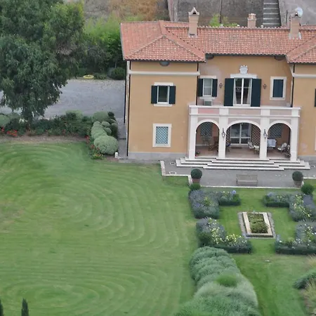 Casale Di Tormaggiore And Country Pomezia