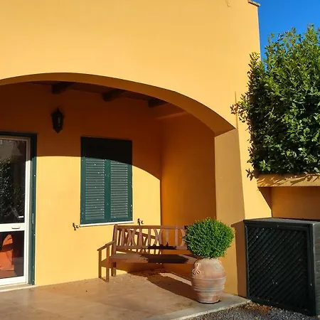 Casale Di Tormaggiore And Country